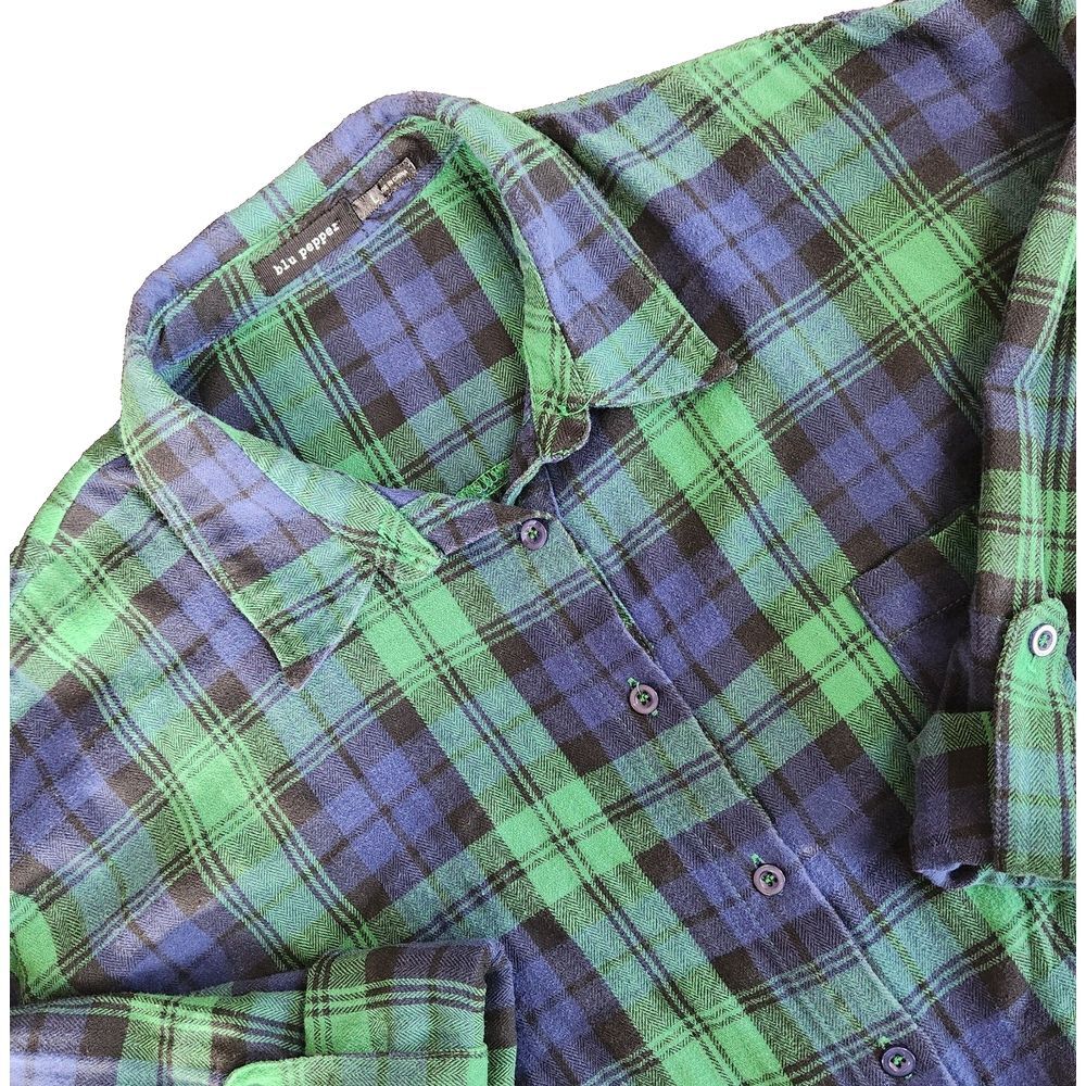 Blu Pepper Womens Flannel Shirt Size L* Blue‎ Green Plaid Fringe Hem Long Sleeve